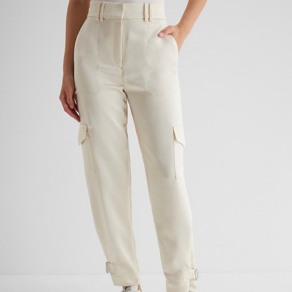 Express high waisted satin cargo pant size 4
